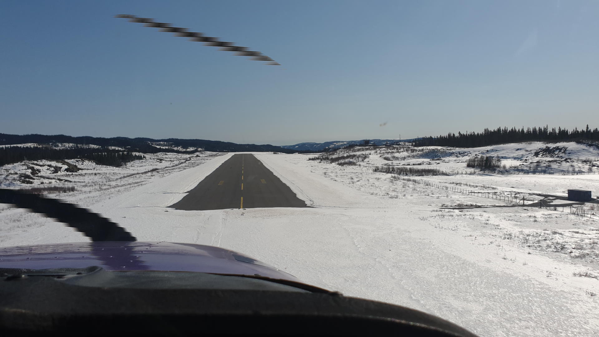 På vei ned på bane 15