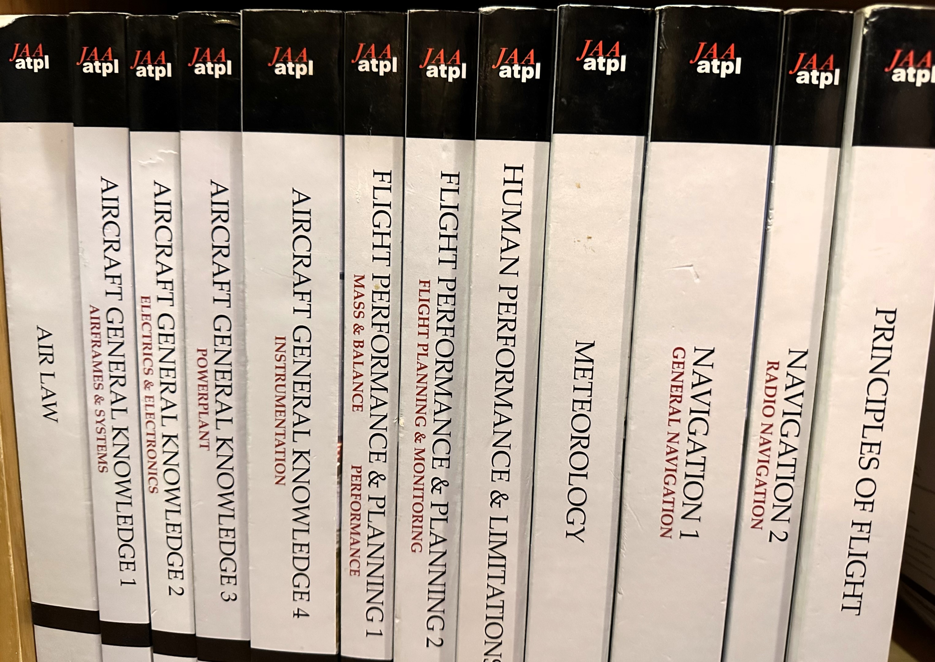 JAA ATPL-bøker